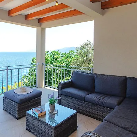 Вилла Julia - Korcula By Guide Blato (Korcula)