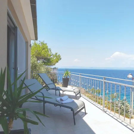 Julia - Korcula By Guide Blato (Korcula)